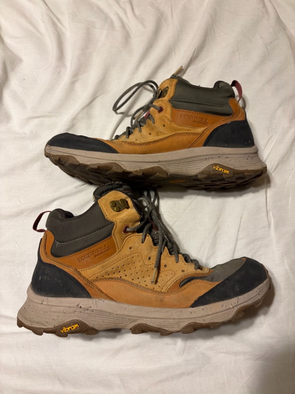 Merrell Men's Speed Solo Mid Waterproof Hiking Boot